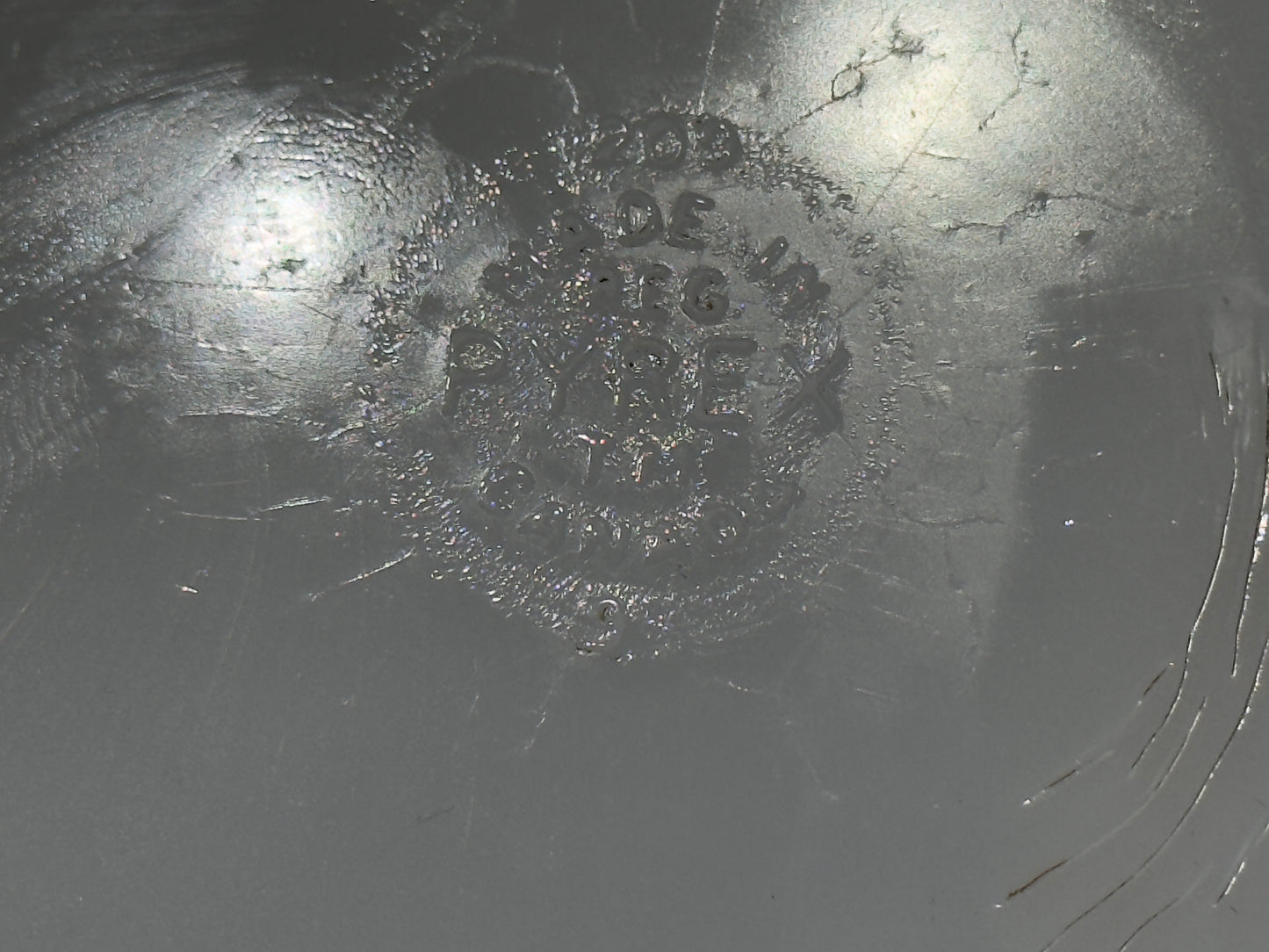 PYREX Flamingo Pink 209 Pie Plate