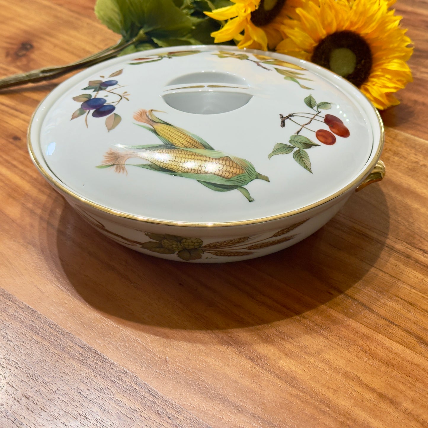 Royal Worcester Evesham Gold Oval Lidded Casserole/Serving Dish