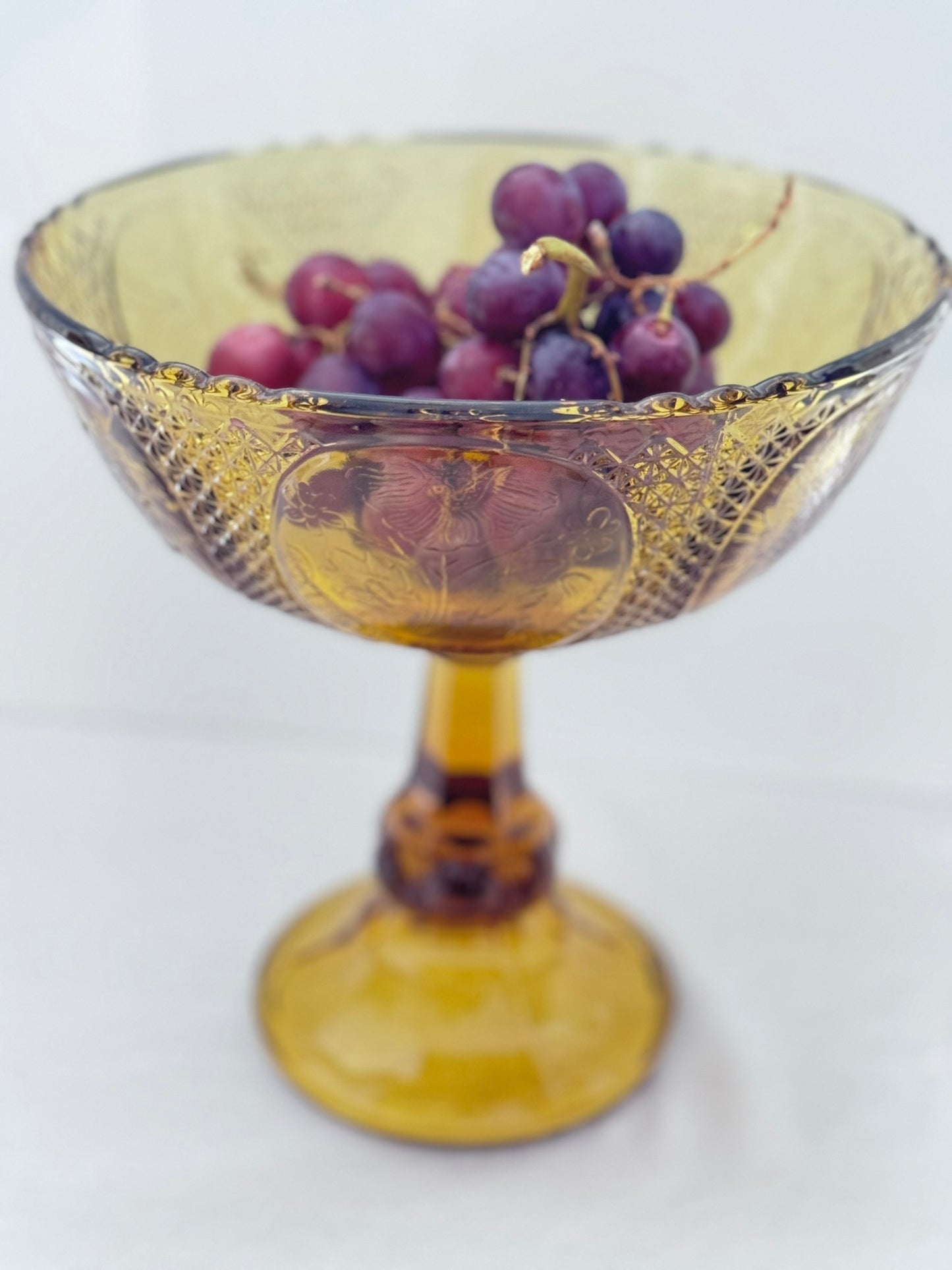 Pedestal Fruit Bowl