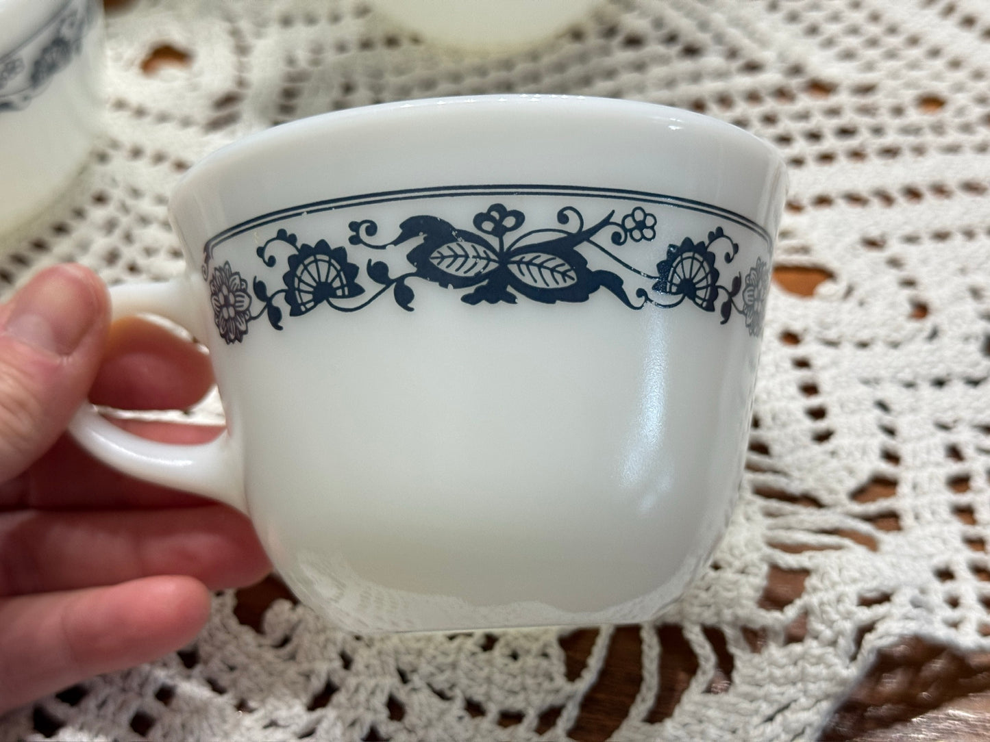 PYREX Old Town Blue Tea/Coffee Cups