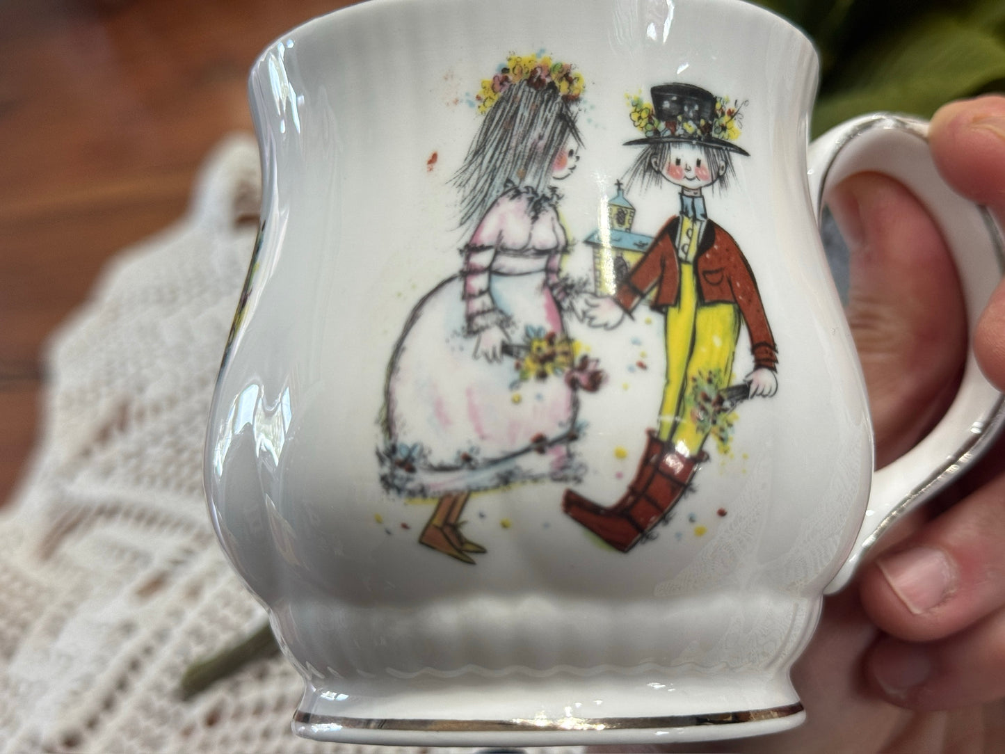 Royal Windsor Bone China Mug "Pearly King and Queen" Pattern