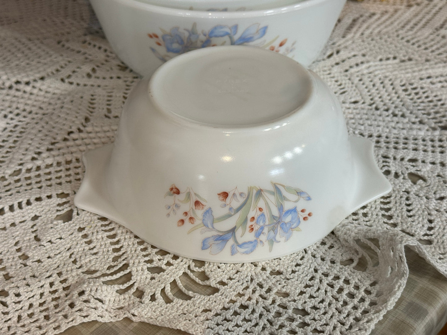 PYREX England "Blue Iris" Stacking Bowl/Casserole Set