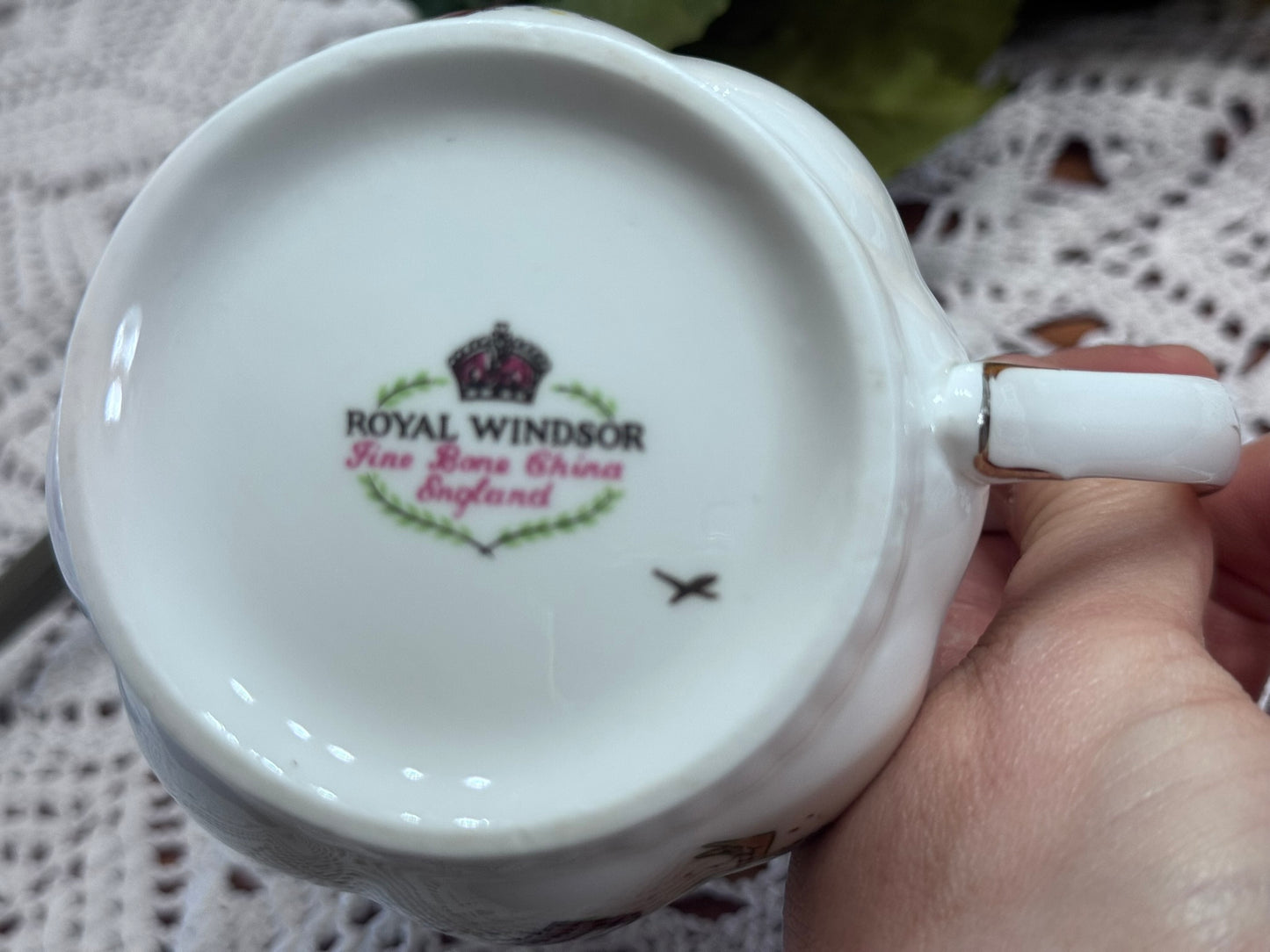 Royal Windsor Bone China Mug "Pearly King and Queen" Pattern