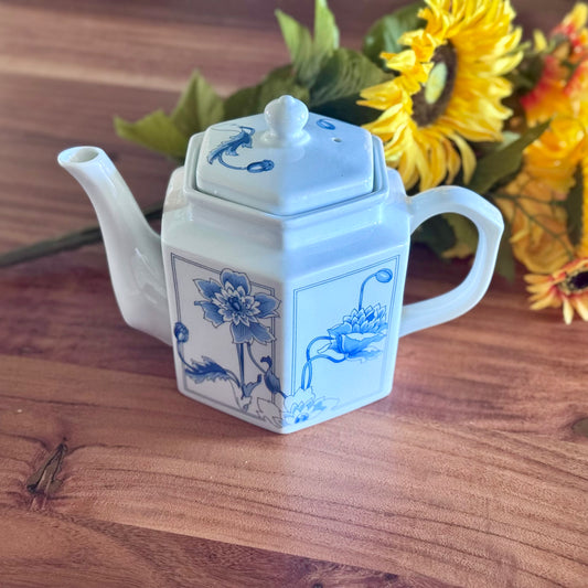 Blue & White 'Toscany' Floral Teapot