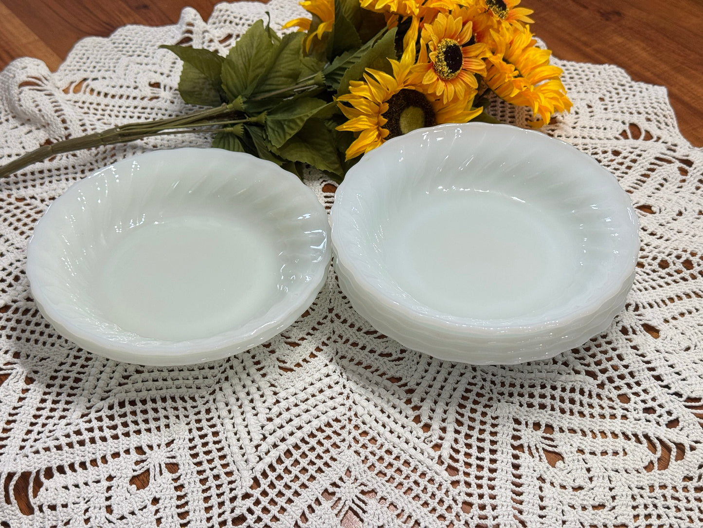 Anchor Hocking Fire-King Milk Glass Swirl Bowls