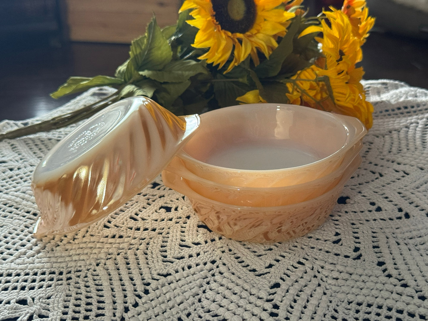 Anchor Hocking Fire- King Peach Luster Swirl Individual Ramekins/Casserole