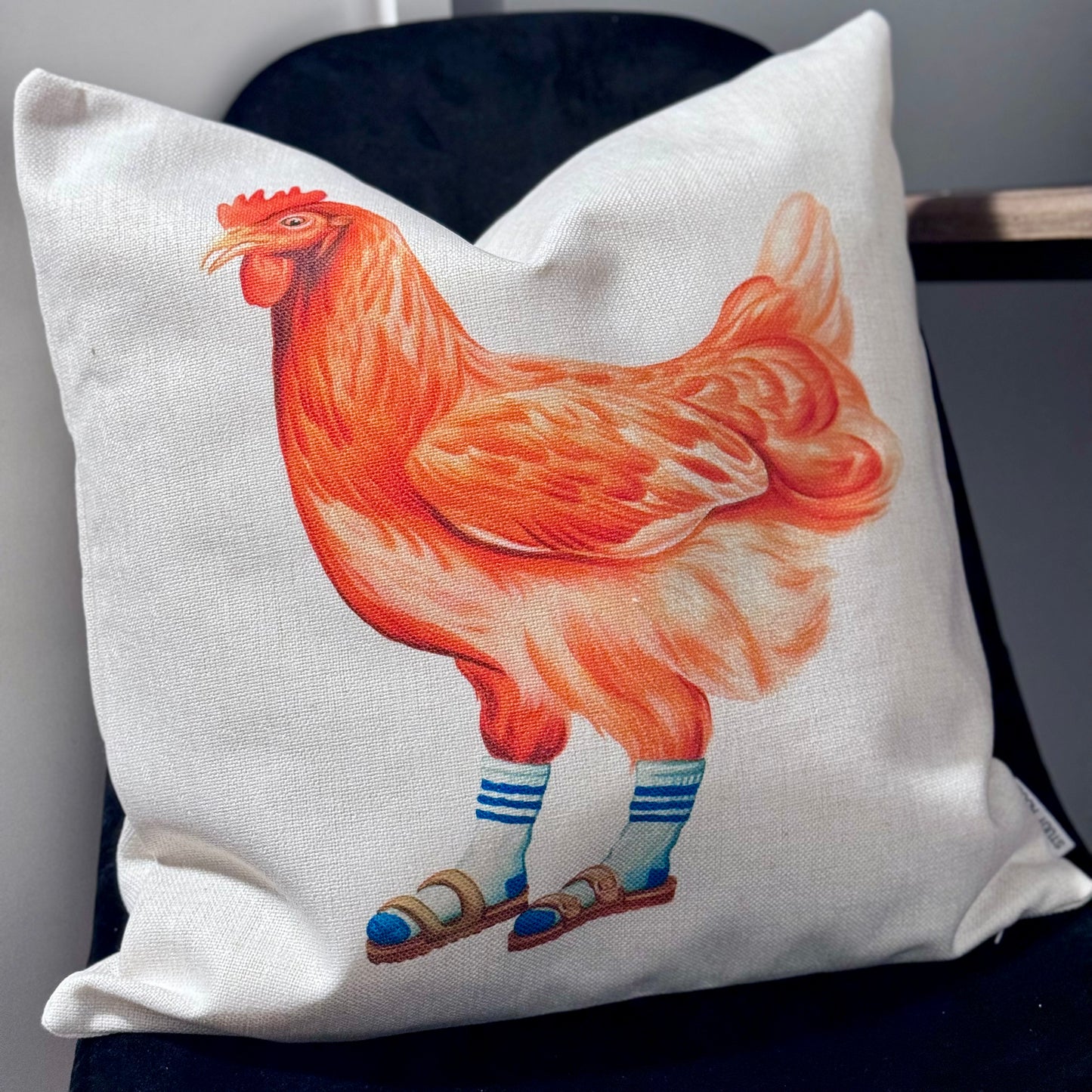 Rooster in Sandels Pillow Cover