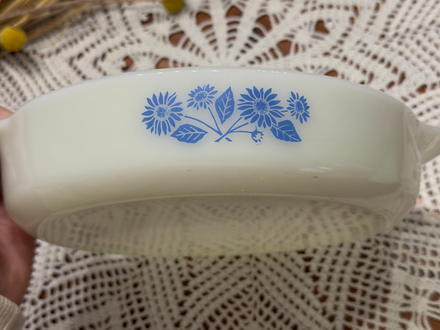 Anchor Hocking Fire-King 'Blue Cornflower' 429 9IN Handled Casserole Dish
