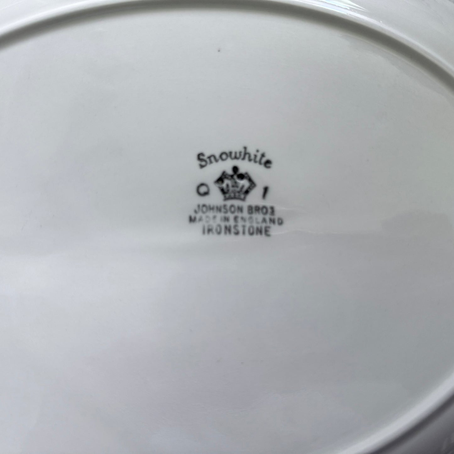 Johnson Bros Snowhite Madrid Oval Serving Plate