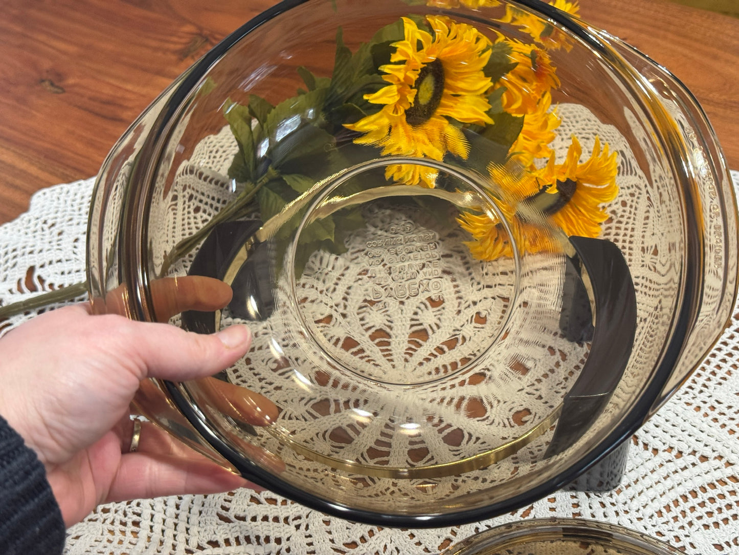 PYREX Amber Glass Casserole Dish With Serving Cradle