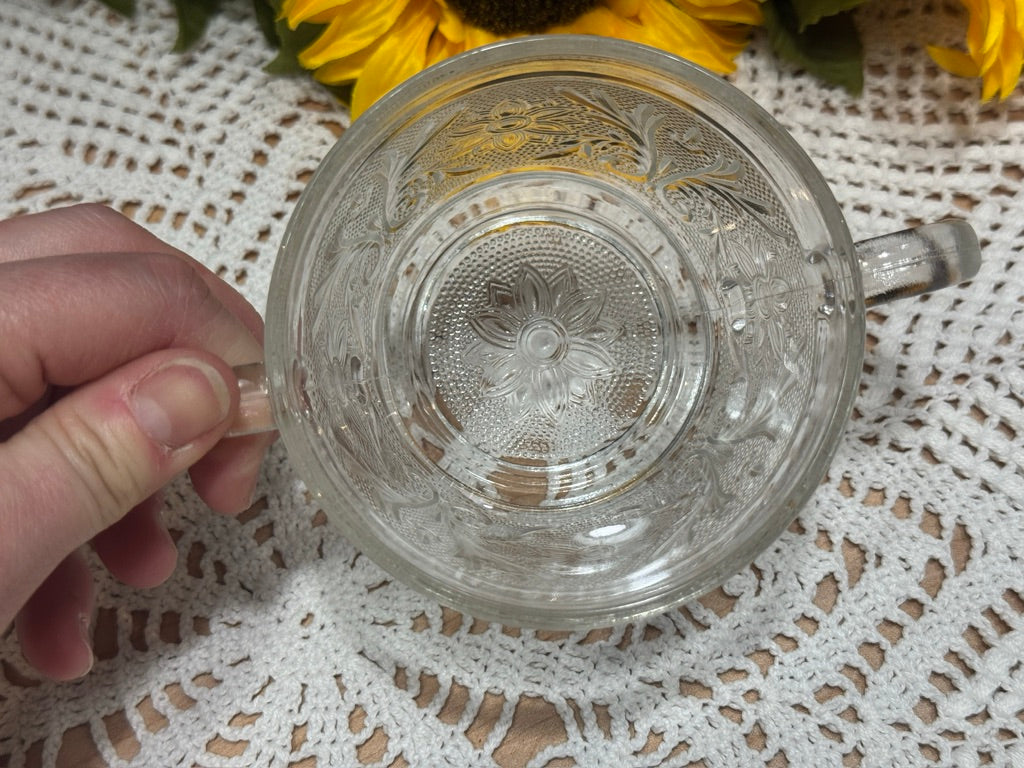 Anchor Hocking Sandwich Glass Sugar Bowl