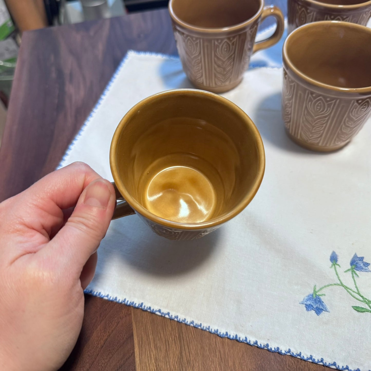 Tams England Harvest Gold Tulip Coffee Cups & Saucers