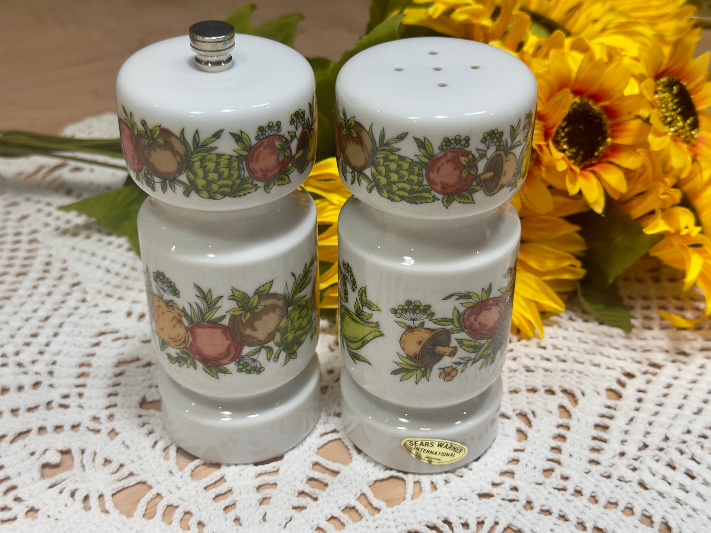 Sears Woodcrest by Styson 'Spice of Life' Ceramic Salt Shaker & Pepper Grinder