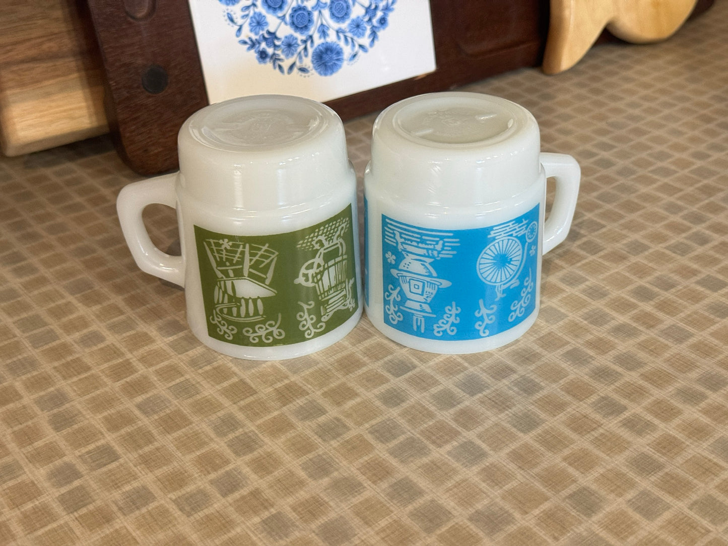 Anchor Hocking Milk Glass 'Homestead Mugs'