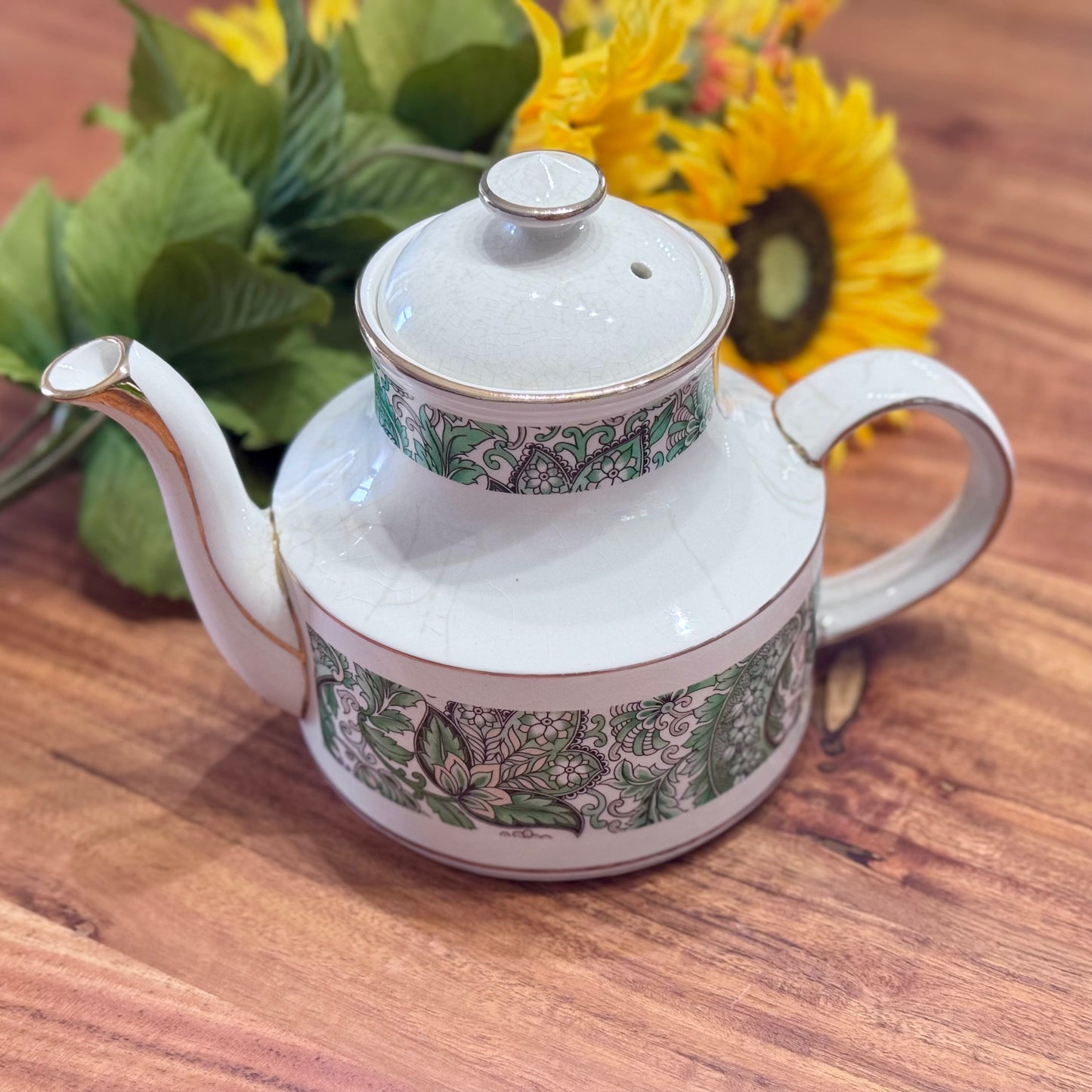 Arthur Wood #5301 Paisley Design Teapot