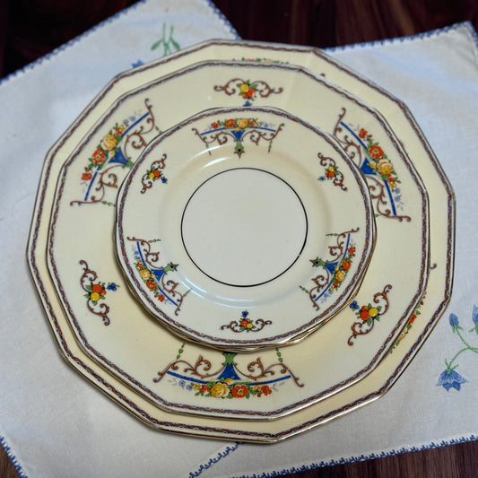 MYOTT SON & CO 'PARAMOUNT' Dishes