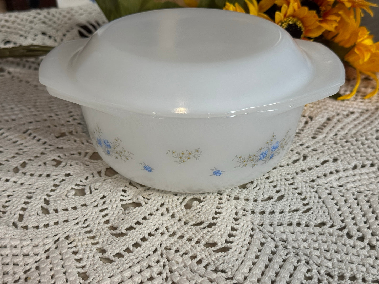 Arcopal France 'Romantique' Round Casserole Dish