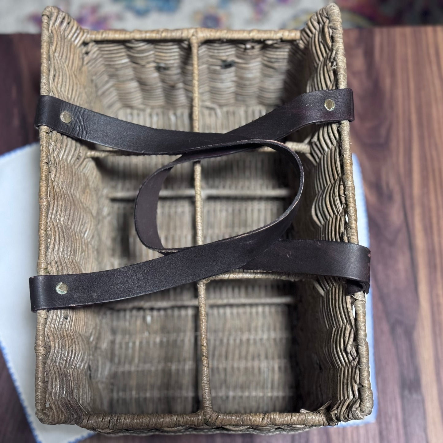 Wicker Bottle Carrier Basket