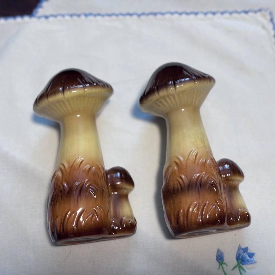 Vintage Ceramic Mushroom Salt & Pepper Shakers