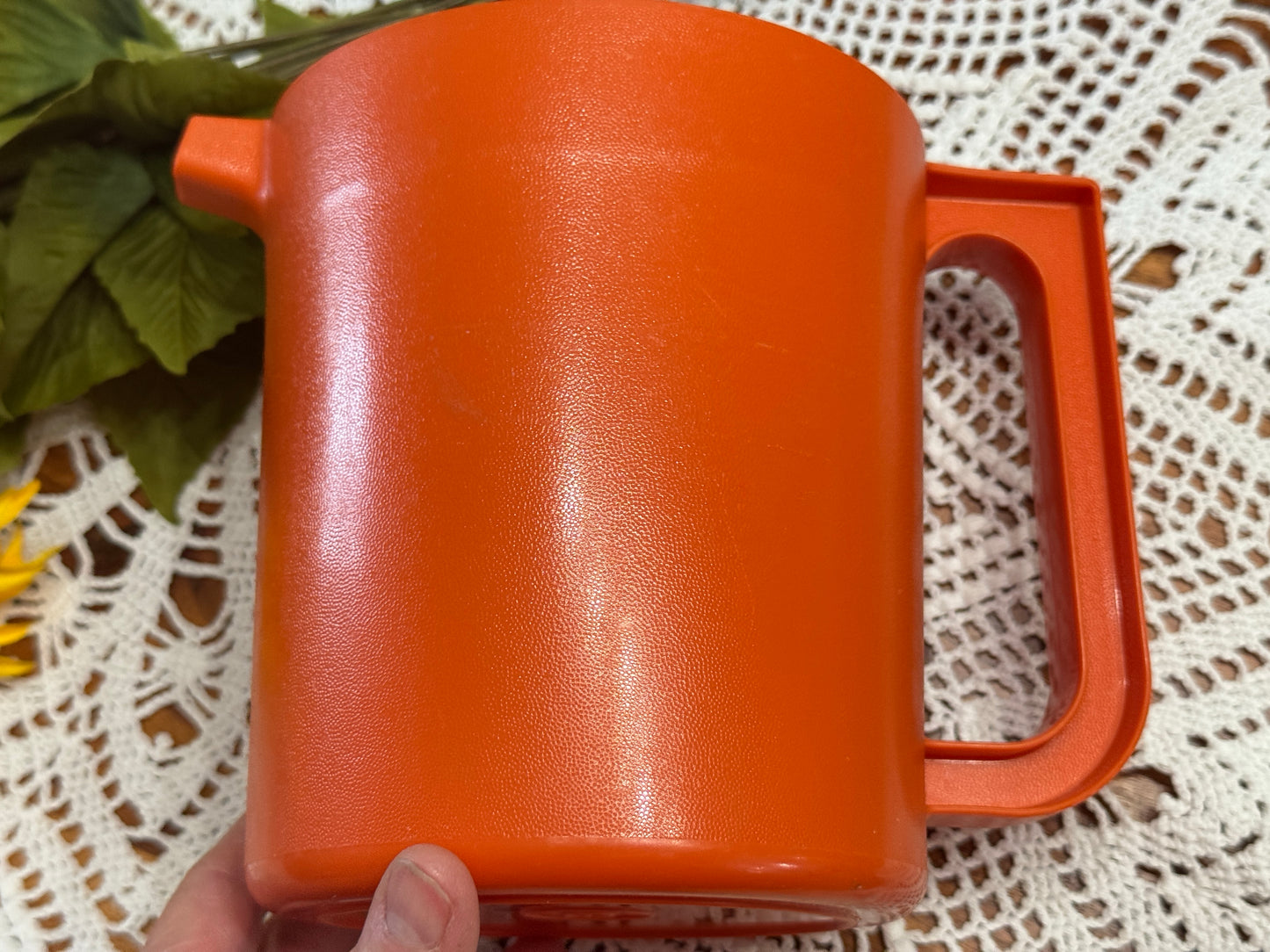 Orange 1575-5 Tupperware Jug/Pitcher with Lid