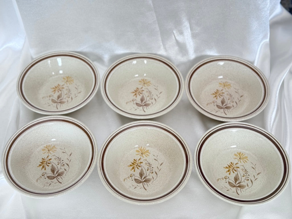 Royal Doulton 'Sandsprite' Bowls