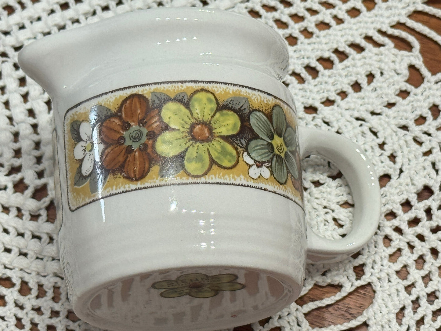 MYOTT England 'SIENNA' Teapot & Creamer