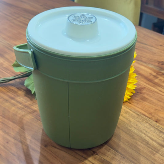 Avocado Green Vintage Rubbermaid Ice Bucket
