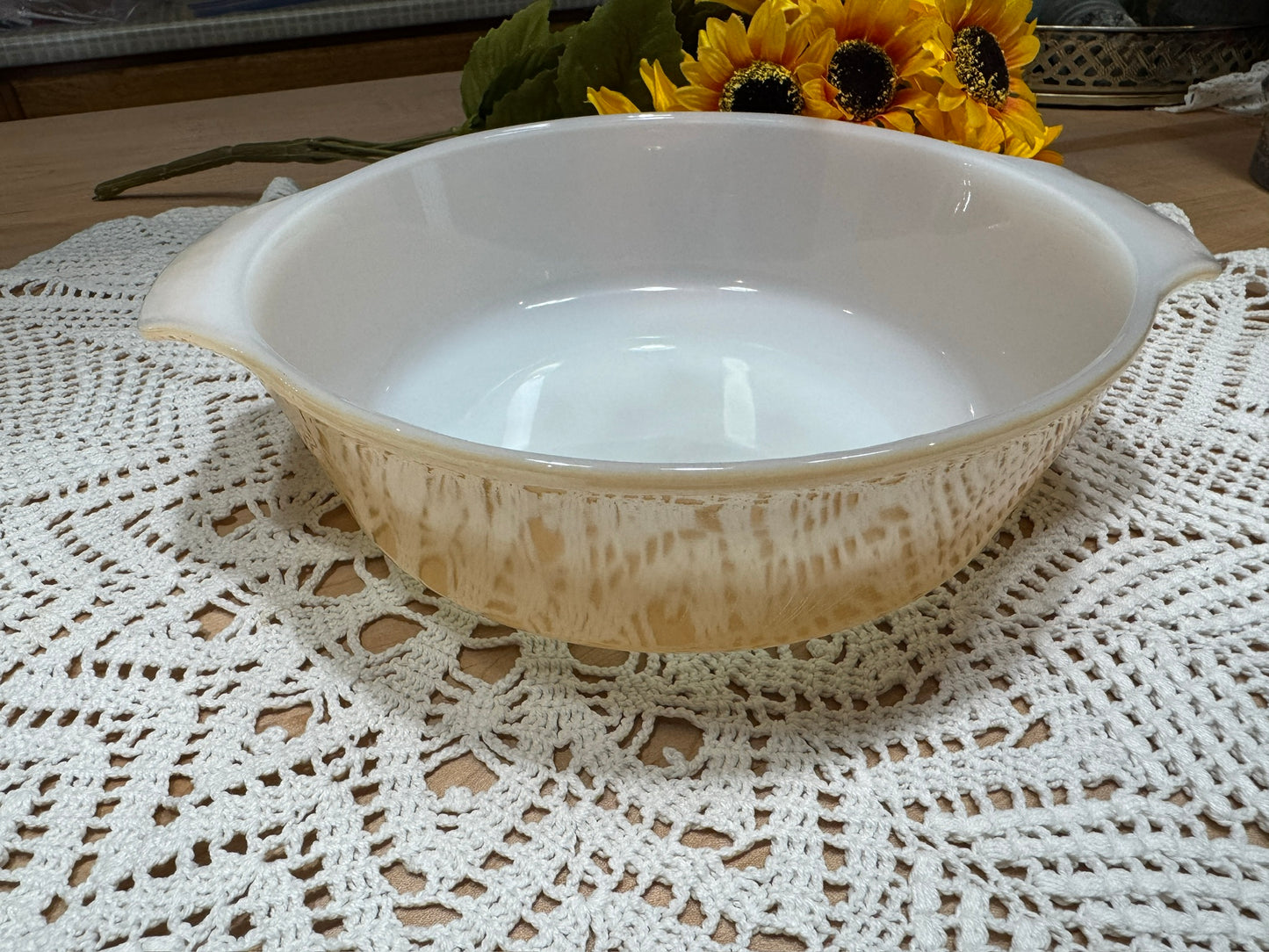 Anchor Hocking Fire-King Milk Glass Peach Lustre Round Casserole Dish