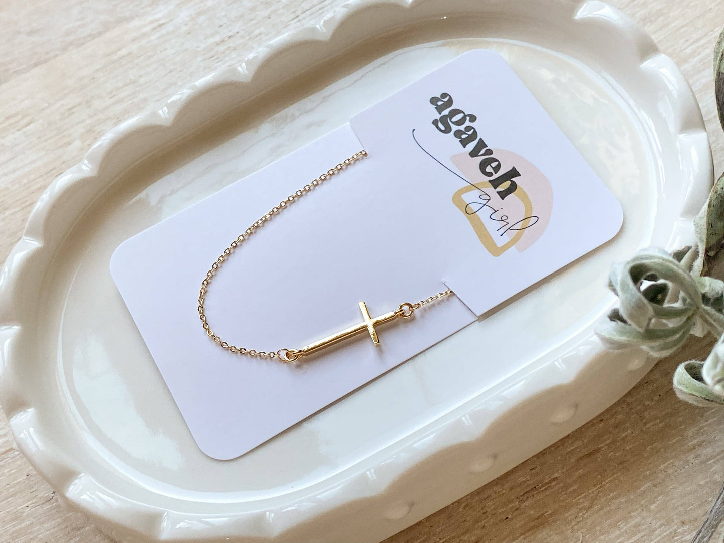 The Faith Necklace: Gold