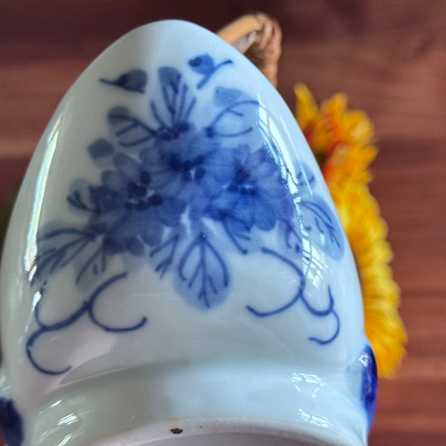 Hand Painted Blue/White Duck Teapot with Bamboo Handle