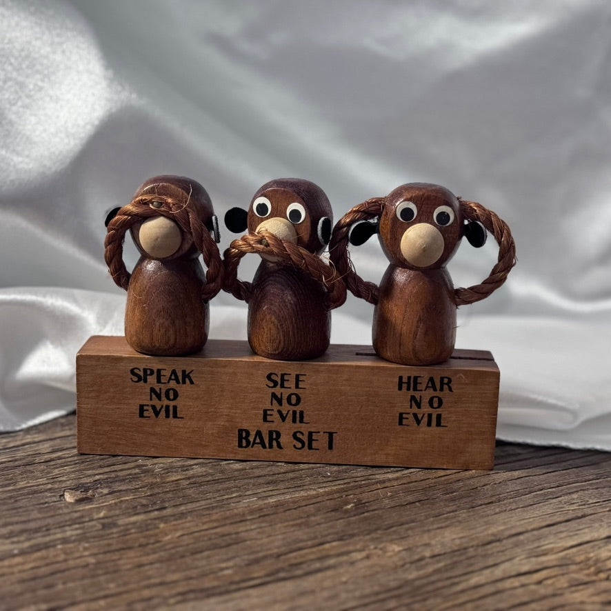 Three Wise Monkey's Bar Set