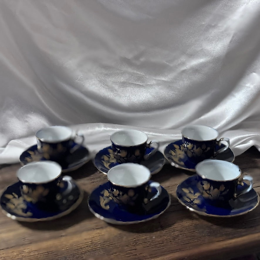 Apulum Romania Tea/Expresso Cups and Sauces