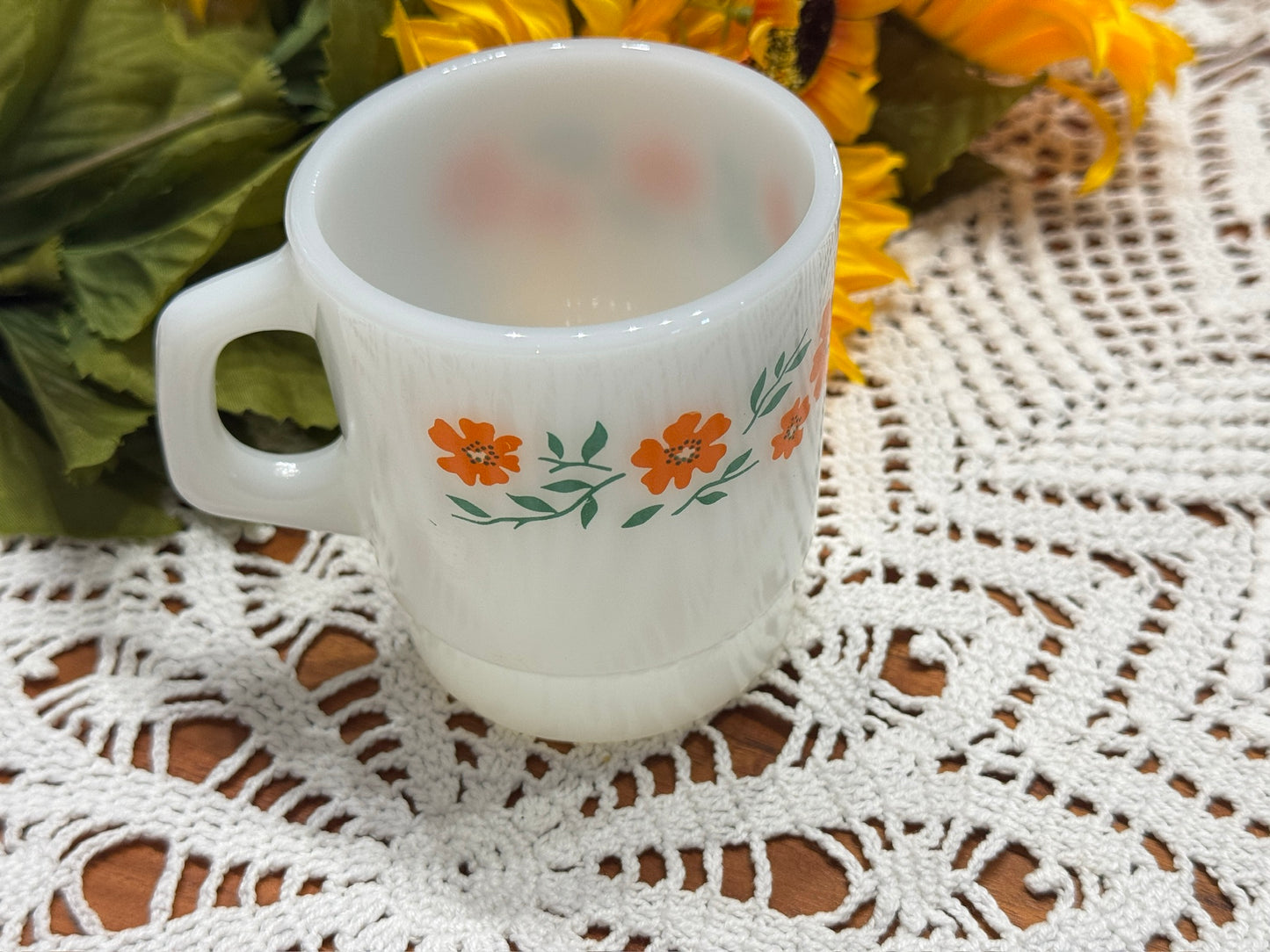 Termocrisa Milk Glass Orange/Green Floral Mug