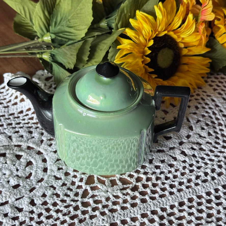 Lipton Made In Japan Green Lustreware Teapot