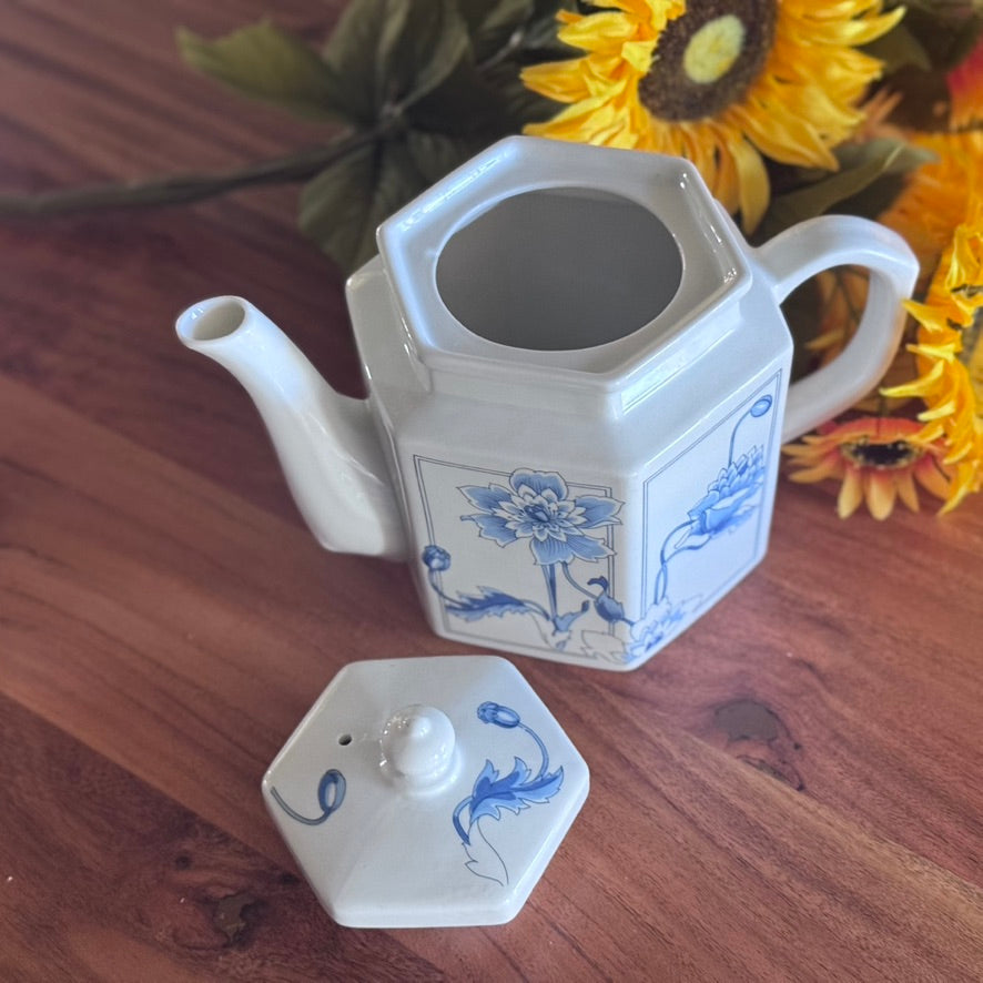 Blue & White 'Toscany' Floral Teapot