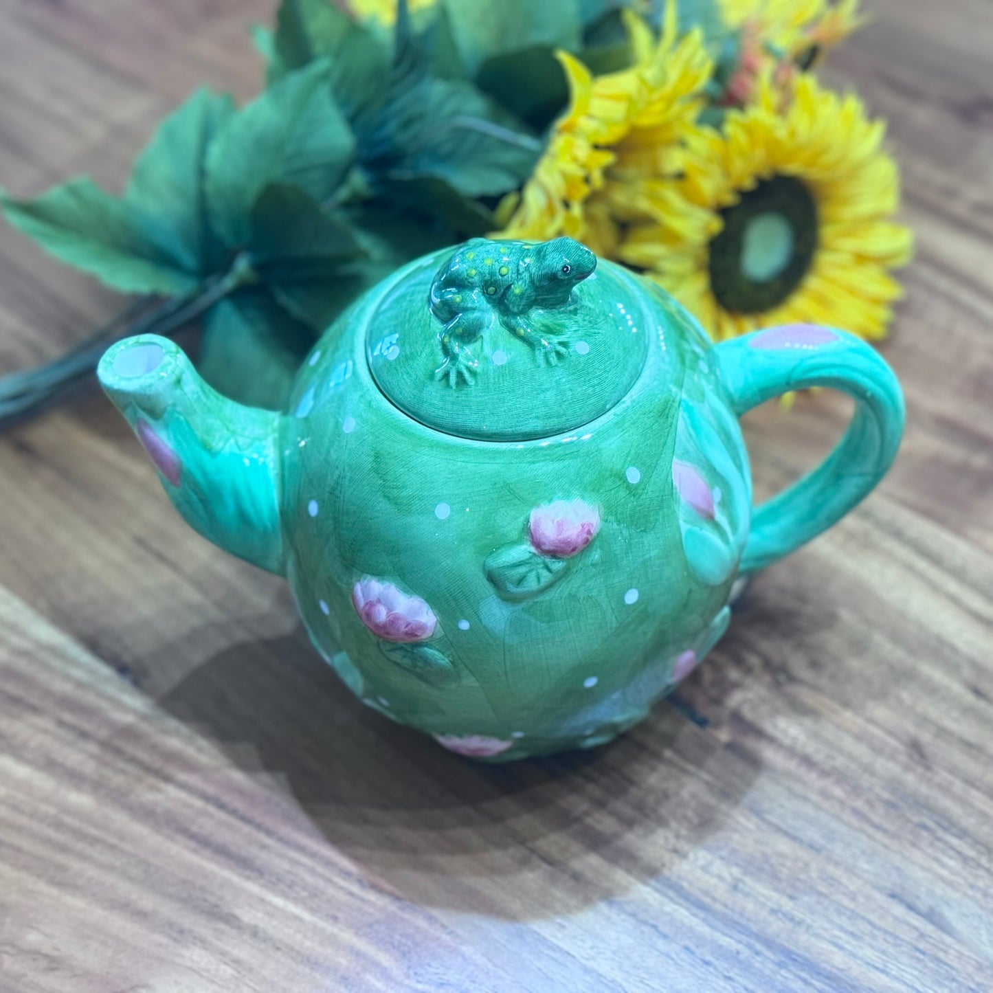 Frog Majolica Teapot