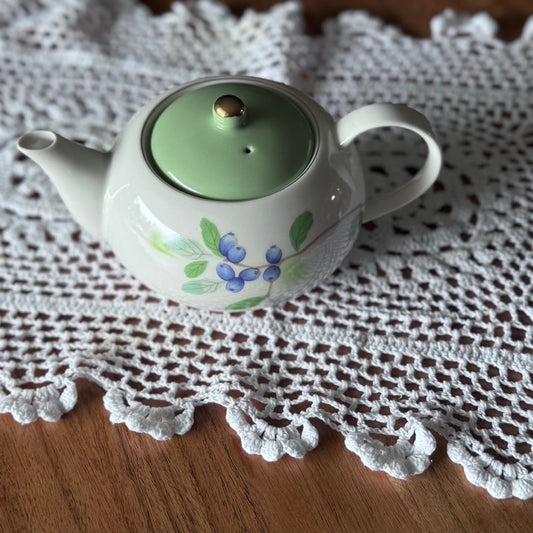 Blueberry Motif Ceramic Teapot