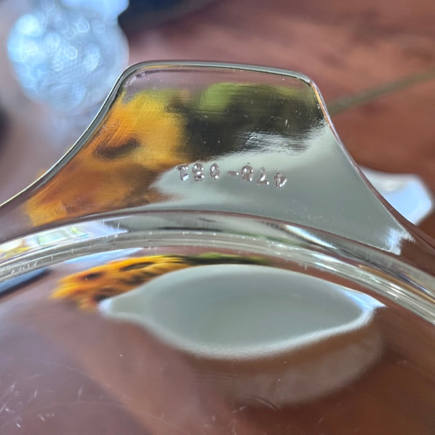 Pyrex 474-B Woodland Casserole Dish