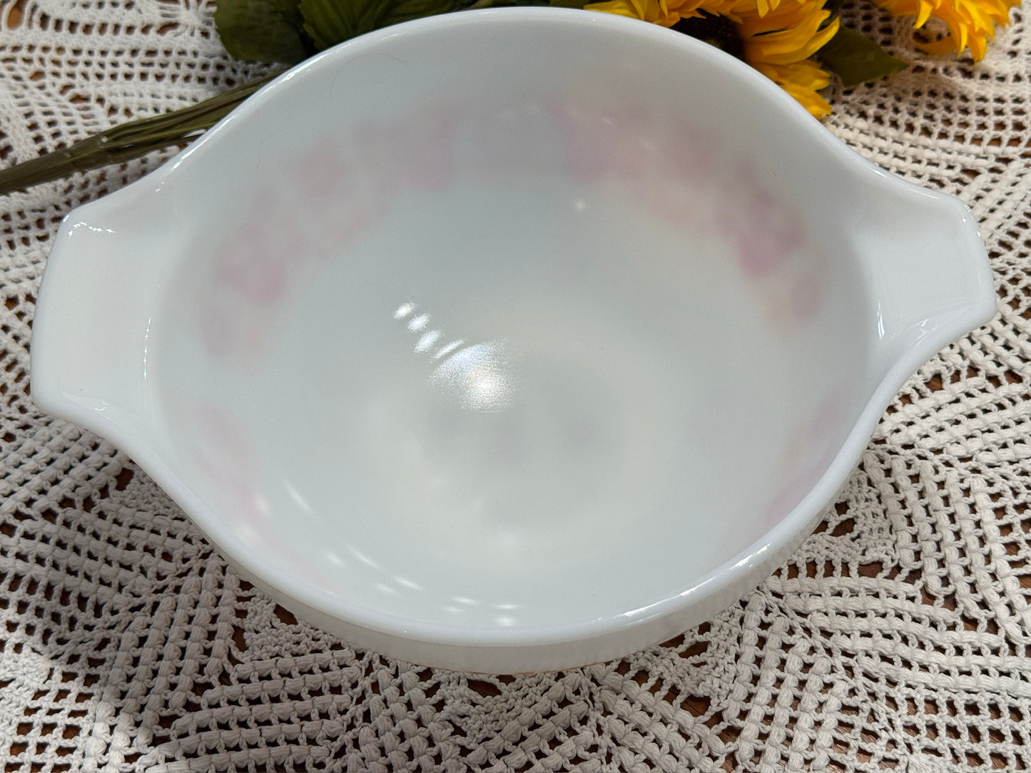 PYREX 'Friendship" Mixing Bowl 443