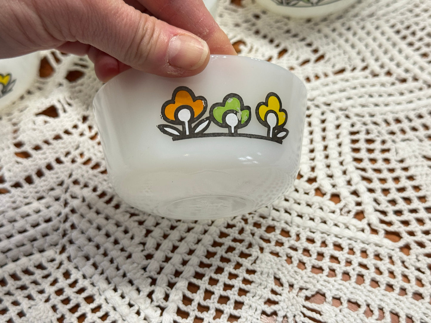 Anchor Hocking Fire-King 'Summerfield' Milk Glass Ramekins