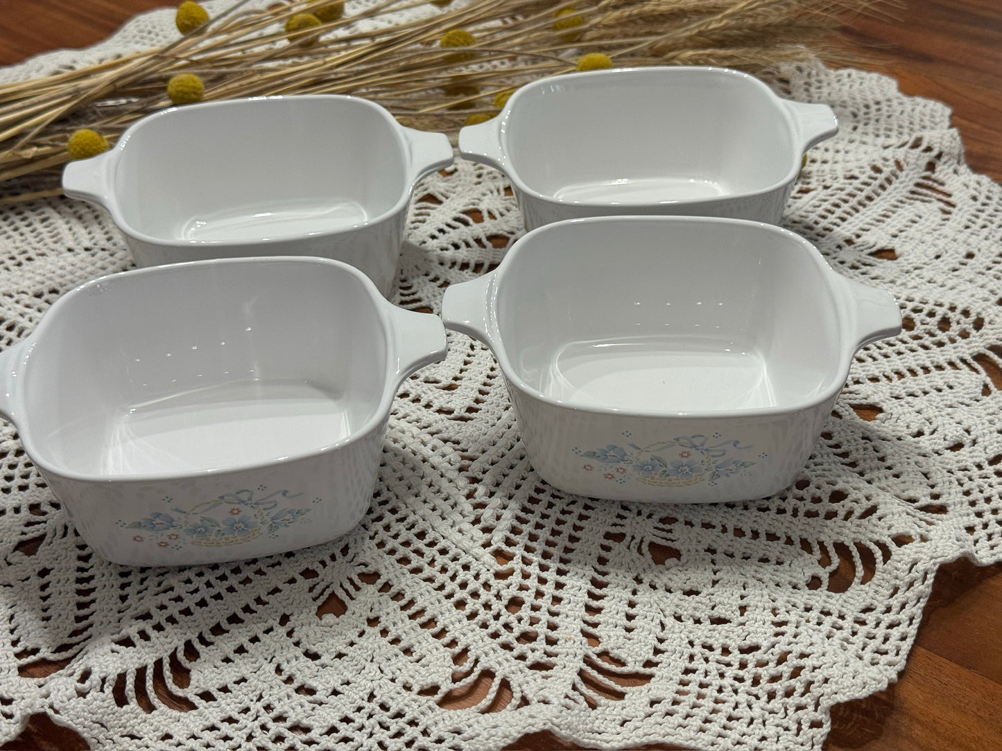 Corning Ware 'Country Cornflower' P-43-B 700 ml Casserole Dish