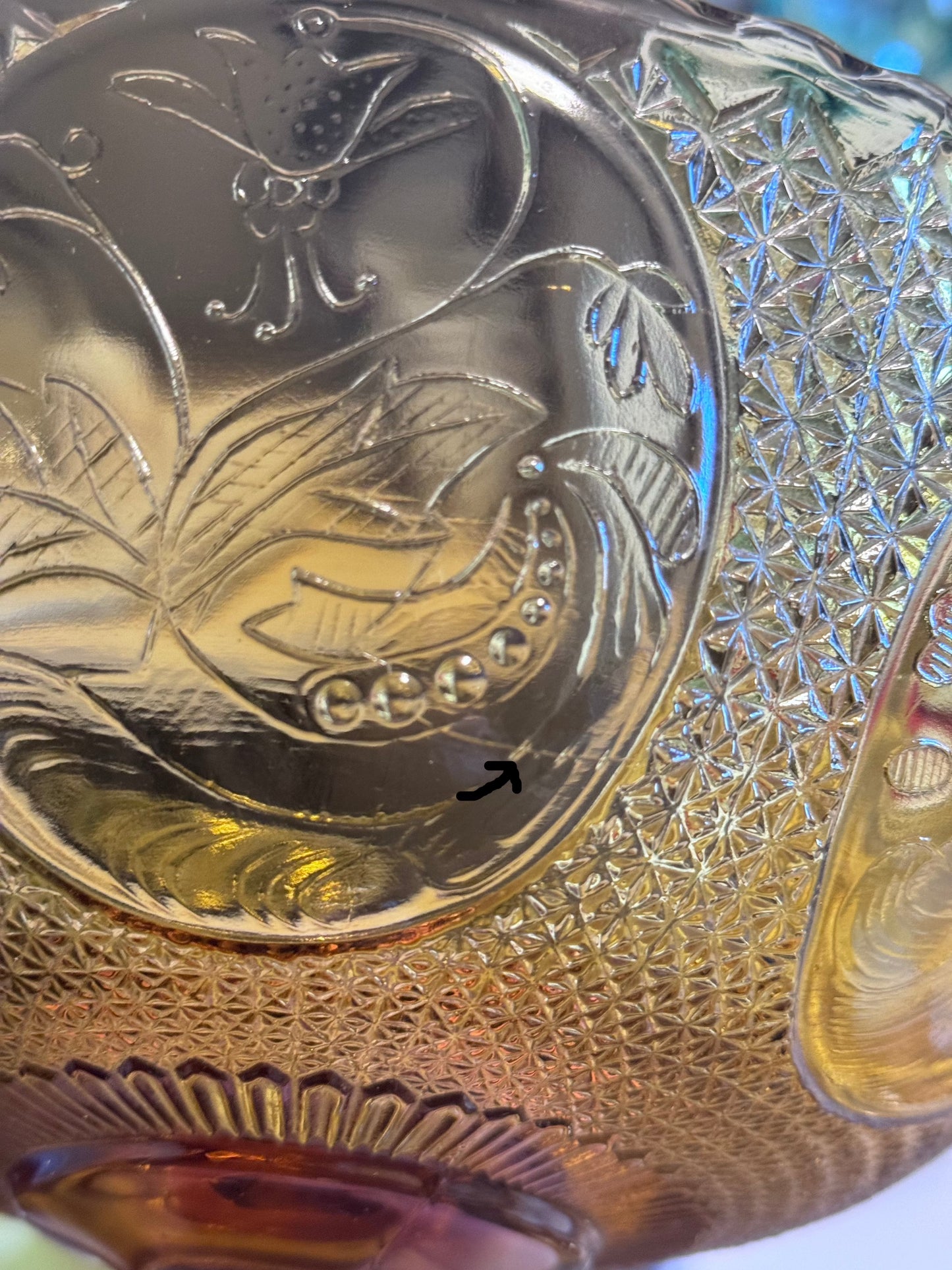 Pedestal Fruit Bowl