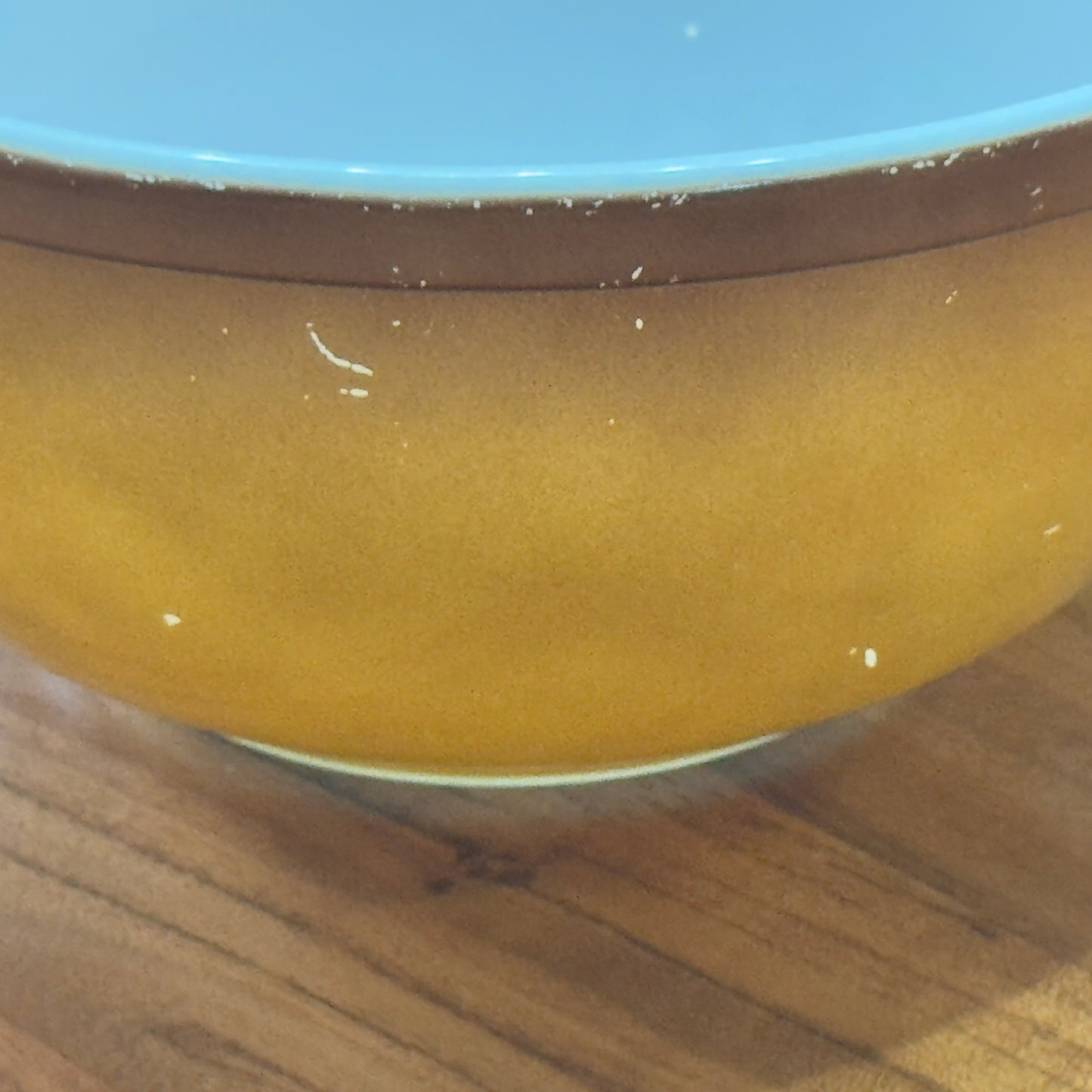 PYREX 403 Old Orchard Mixing Bowl