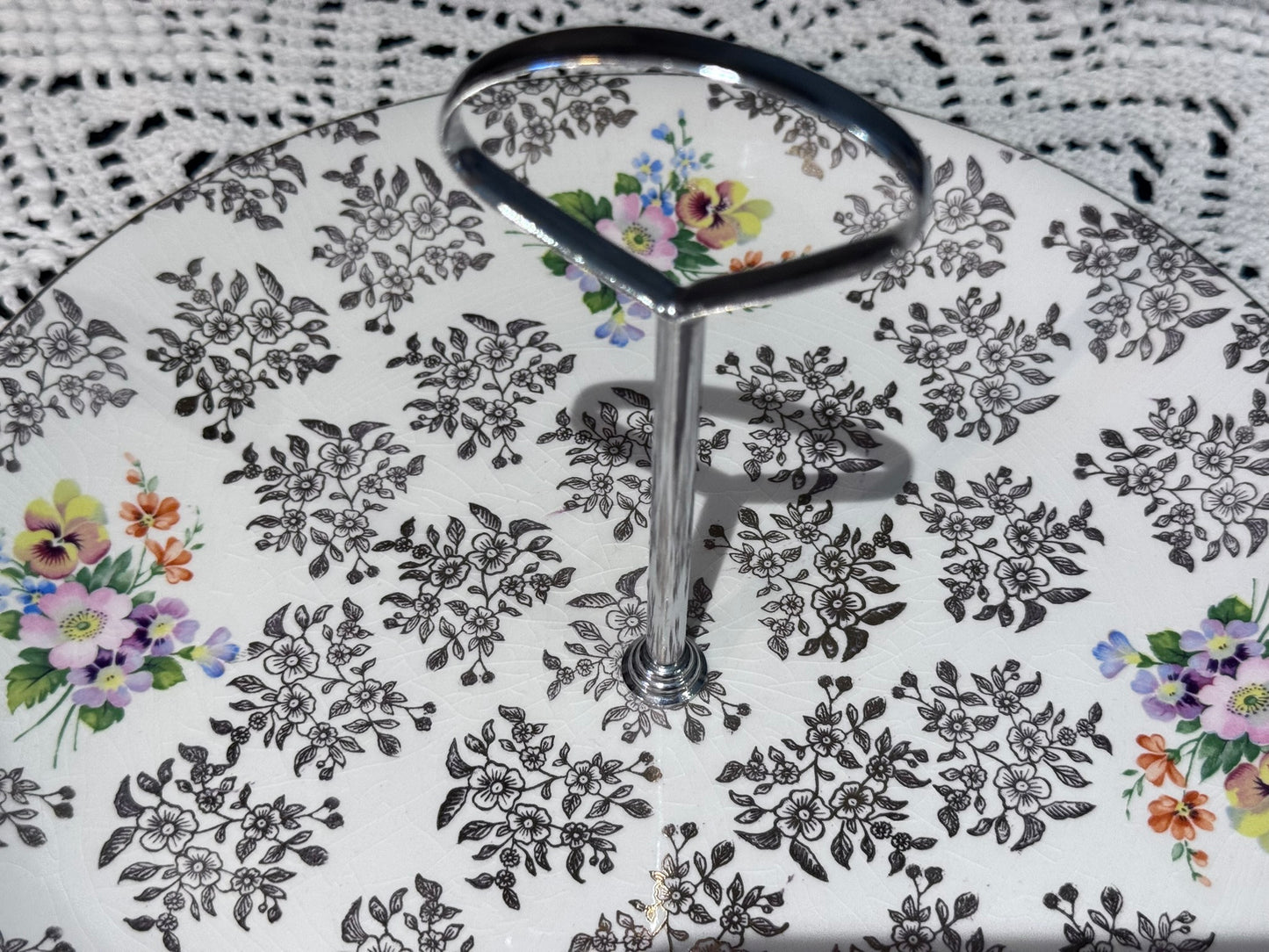 Barratt's Ironstone Delphatic White Pastry/Cake Plate