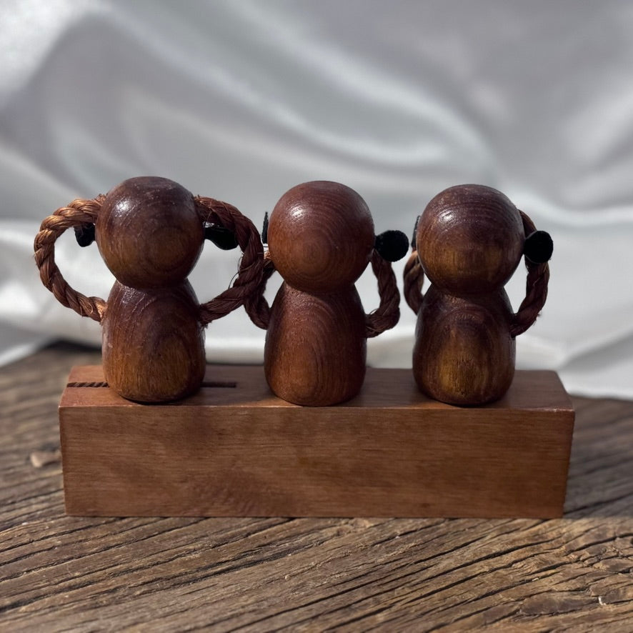 Three Wise Monkey's Bar Set