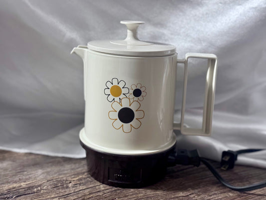 Regal Daisy Automatic Mini Electric Kettle/Hot Pot