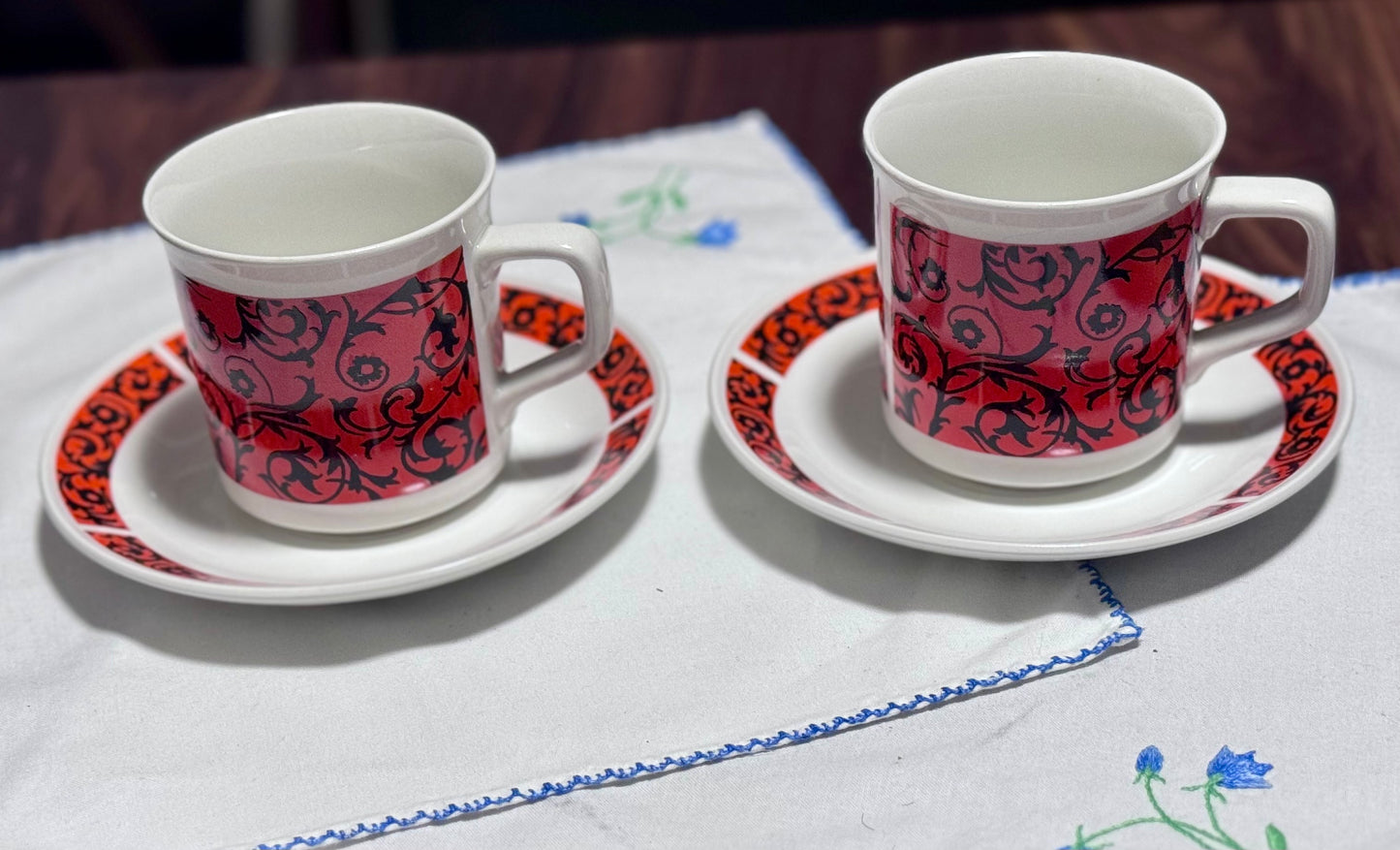 Johnson Brothers - Madrid Tea Cups/Saucers