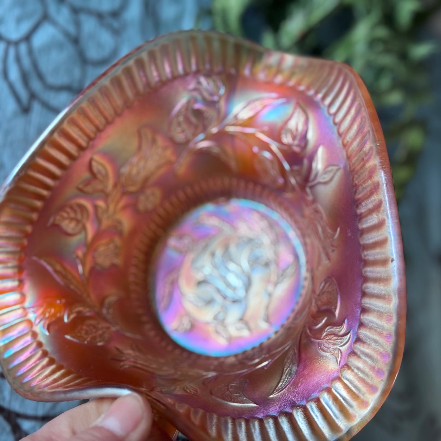 Dugan Carnival Glass Windflower Marigold Nappy Dish
