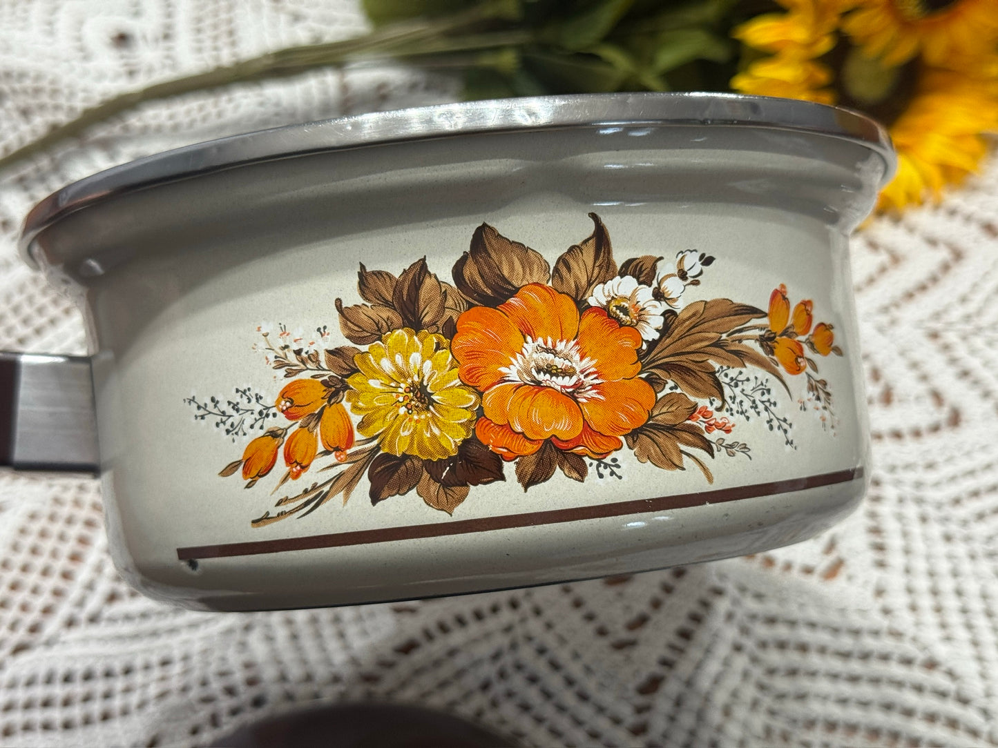 Vintage Floral Enamel Pot Set