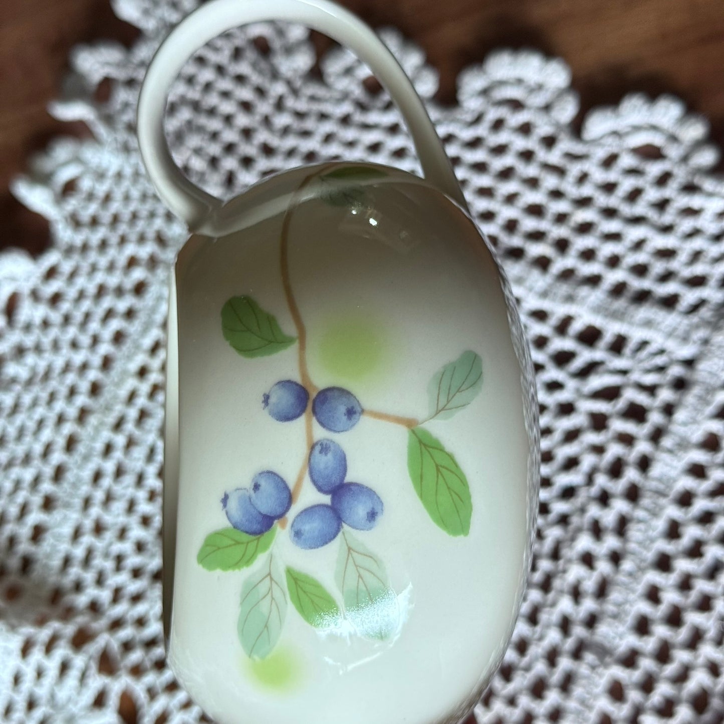 Blueberry Motif Ceramic Teapot